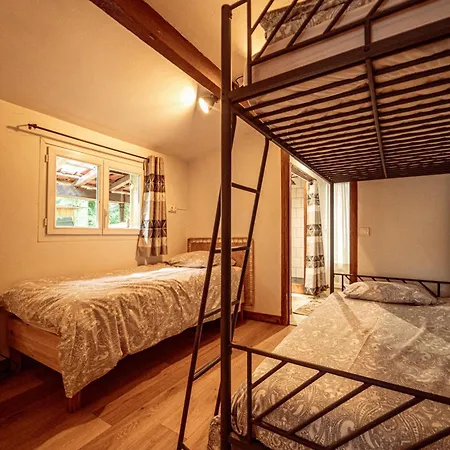 Grande Maison Pleine Nature 5 Chambres pour 10 à 15 pers - Surf Camp